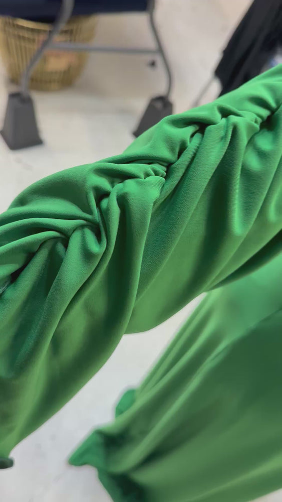 
            
                Load and play video in Gallery viewer, Scrunched Aline
            
        